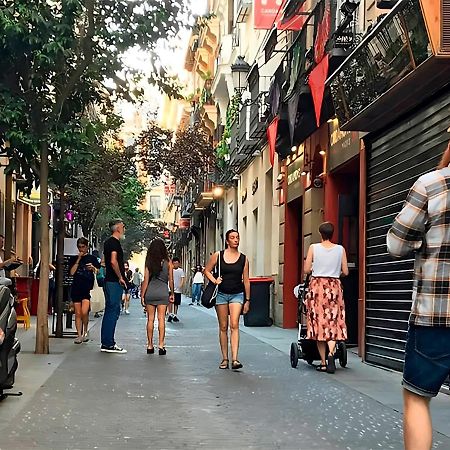 Suara Apartamentos 2 Madrid Luaran gambar