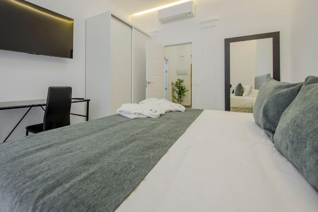 Suara Apartamentos 2 Madrid Luaran gambar