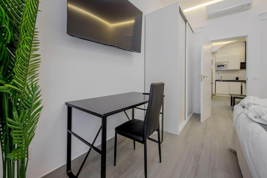Suara Apartamentos 2 Madrid Luaran gambar
